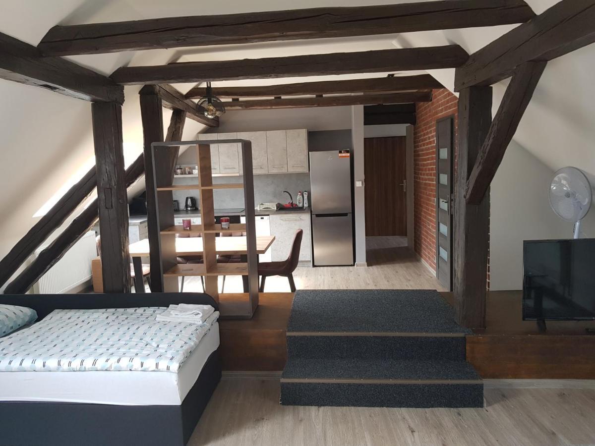 Apartmany Pod Klasterem Kladruby  Luaran gambar