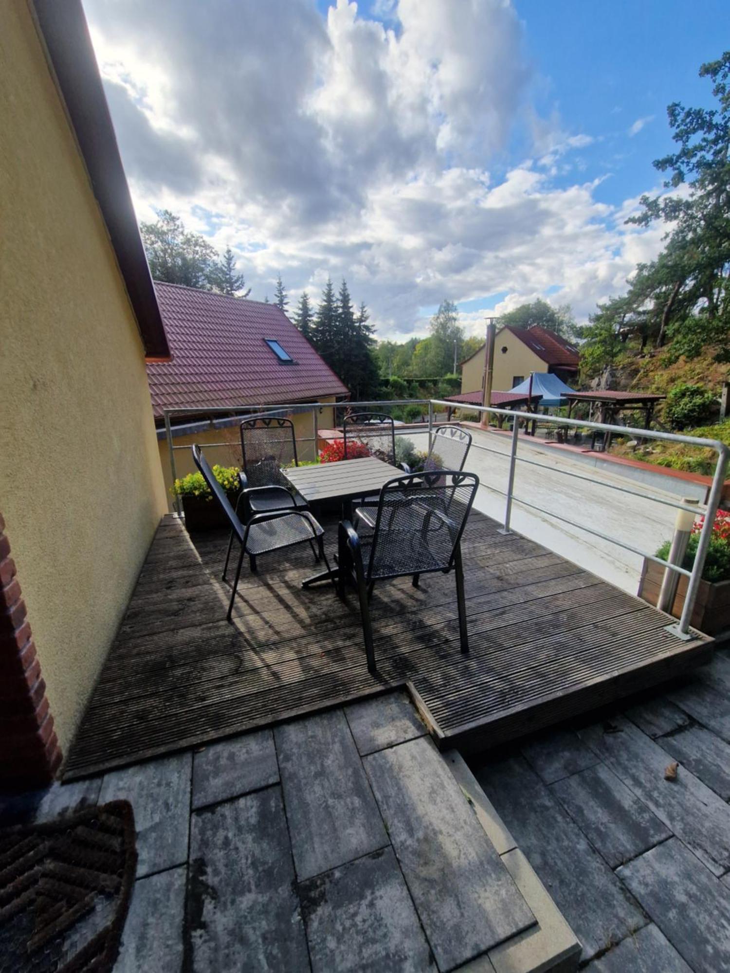 Apartmany Pod Klasterem Kladruby  Luaran gambar