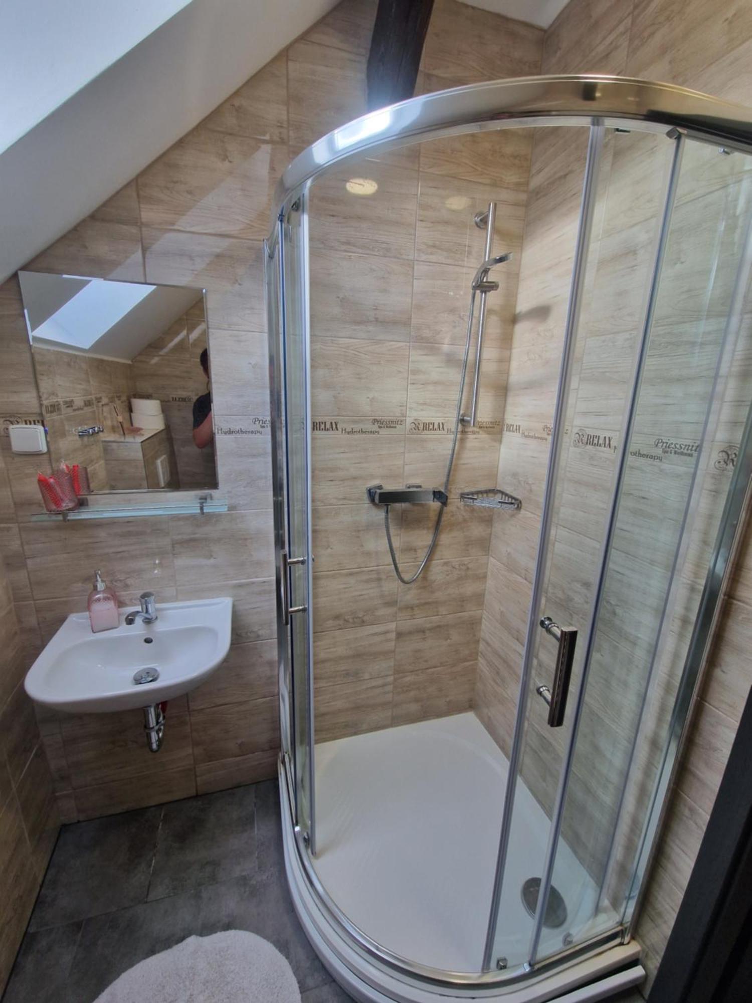 Apartmany Pod Klasterem Kladruby  Luaran gambar
